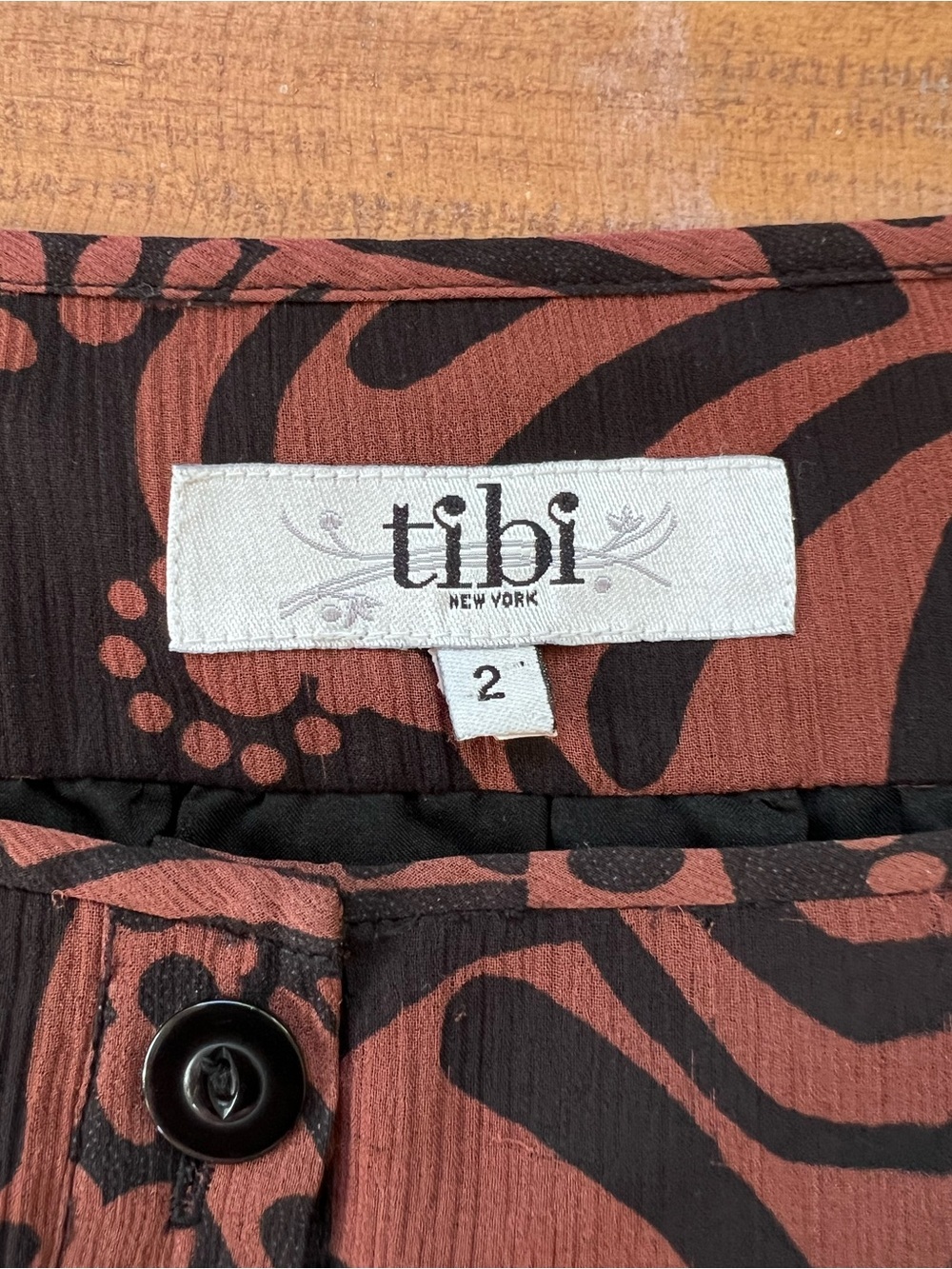 Tibi Silk Floral Flutter Sleeve Shift Dress Summer Black Brown Size 2 - Picture 8 of 10